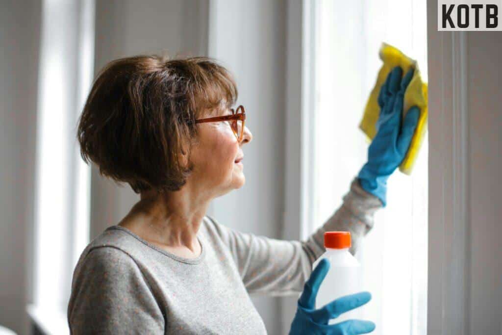 Los errores más comunes al limpiar tu baño 